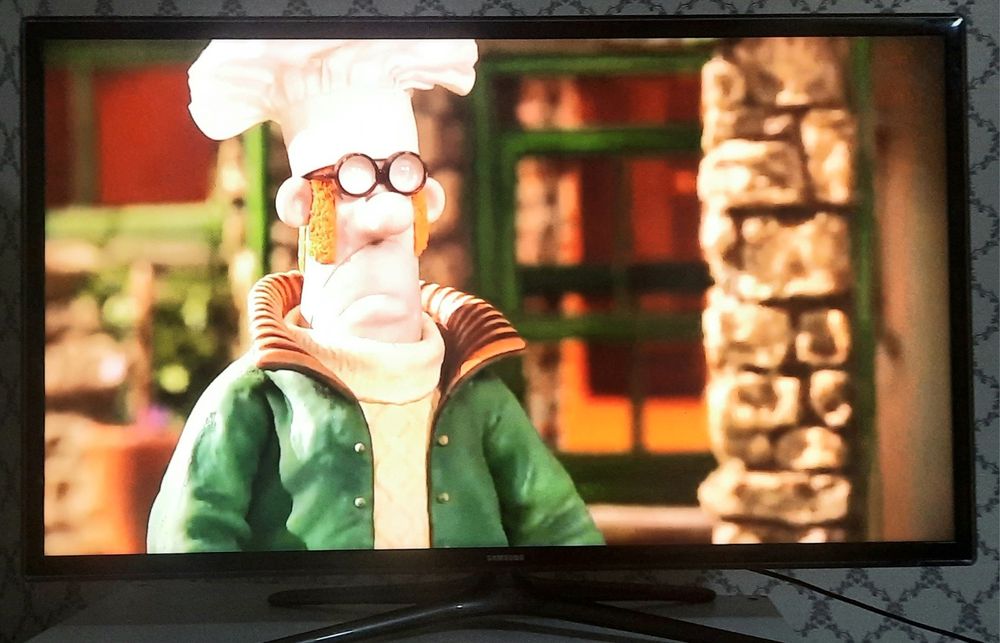 Телевизор 42 дюйма со смартом