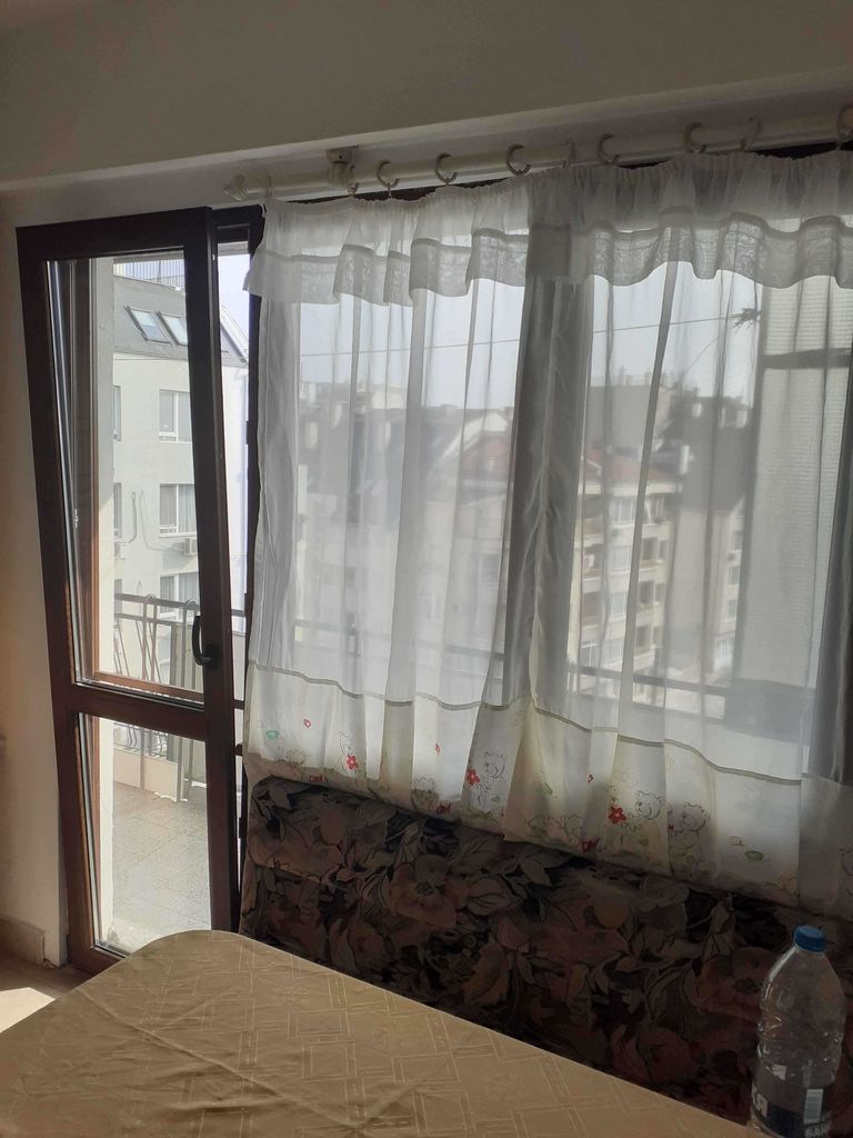 Дава се под наем Едностаен апартамент в Варна, Червен площад - 45 кв.м за 280.5 € - Снимка #4