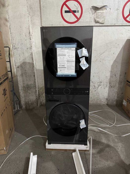Стирально-сушильная машина LG 13/10 кг WashTower™ WT1310RH / WT1310YJ