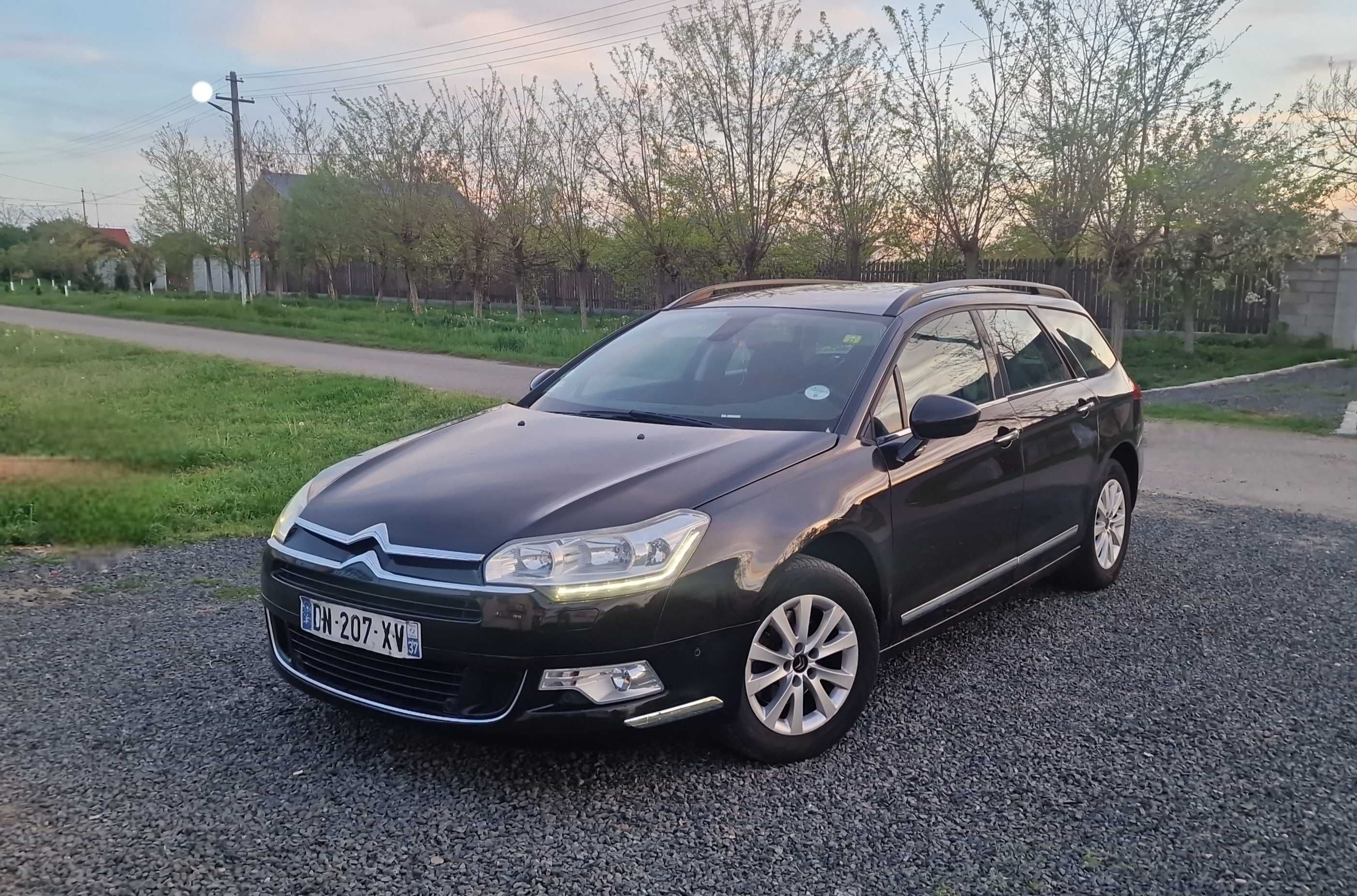 Citroën c5 1.6L hdi 115 cp cutie automată an 2015 facelift