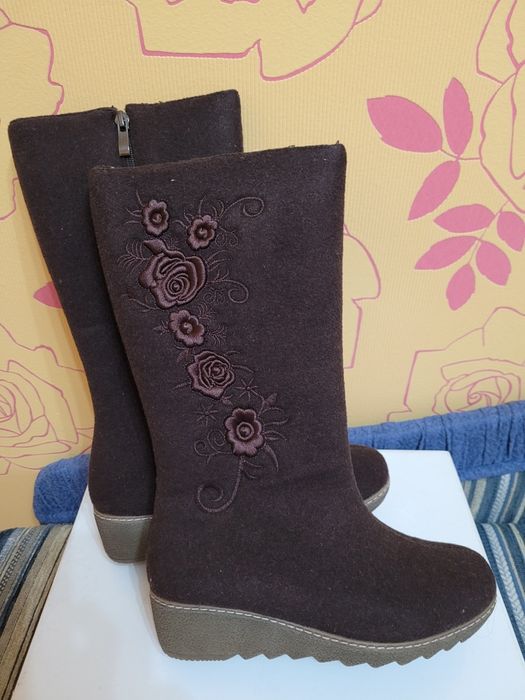 Сапоги новые зимние