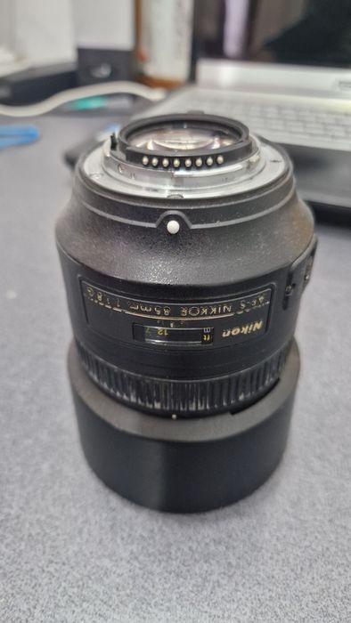 Obiectiv nikon 85 mm 1.8