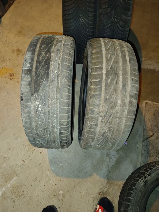 Vând cauciucuri 205 55 R16