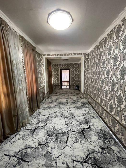 Yashnobodda 4 xonali tayyor hovli sotiladi 2.5 sotix