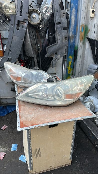 Фары на Hyundai Genesis