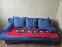 Продается диван синего цвета