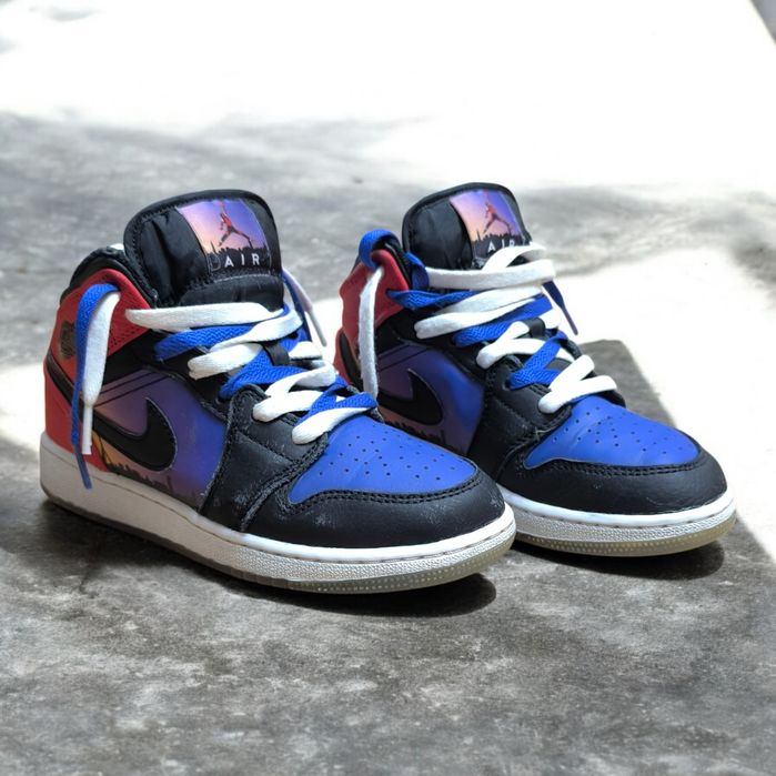 Jordan 1 Mid SS Skyline