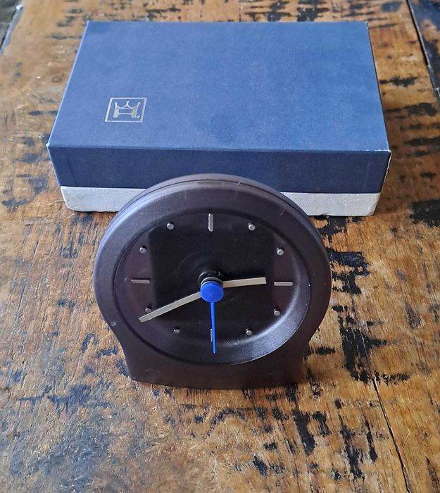 часовник за бюро Германия дизайнерски супер качествен