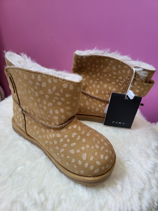 Vand cizme+ugg Zara copii