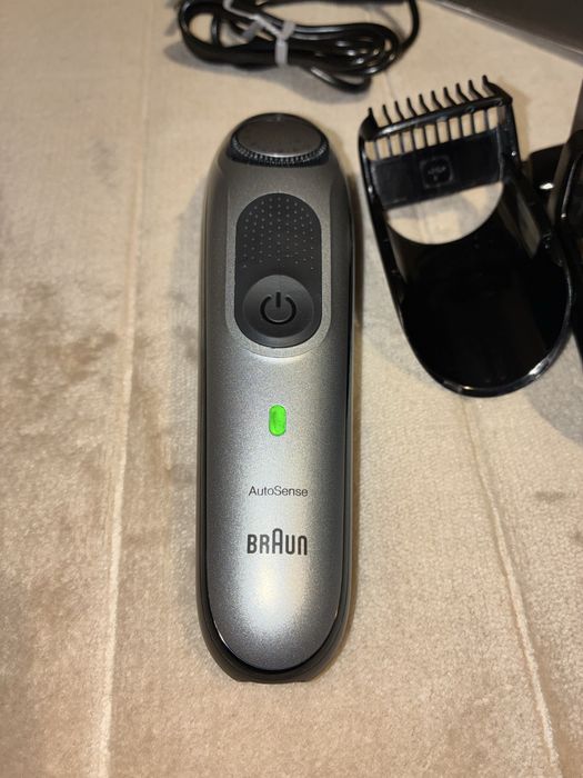 Aparat/Mașină de tuns barba și părul - Braun