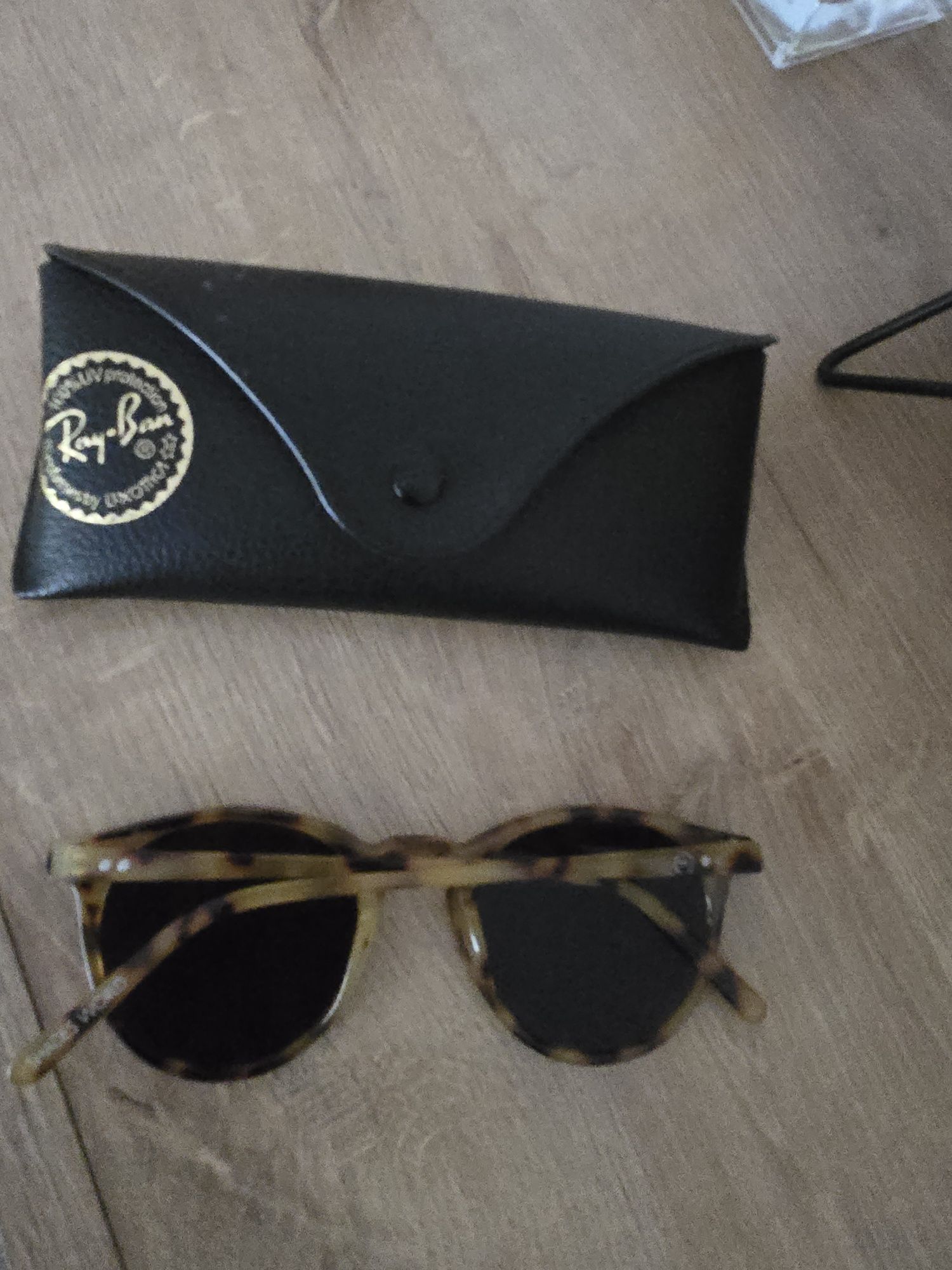 Слънчеви очила celine ,ray ban