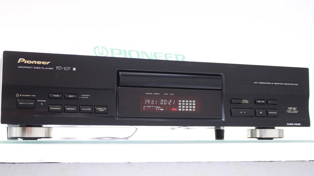 Cd player Pioneer PD-107.