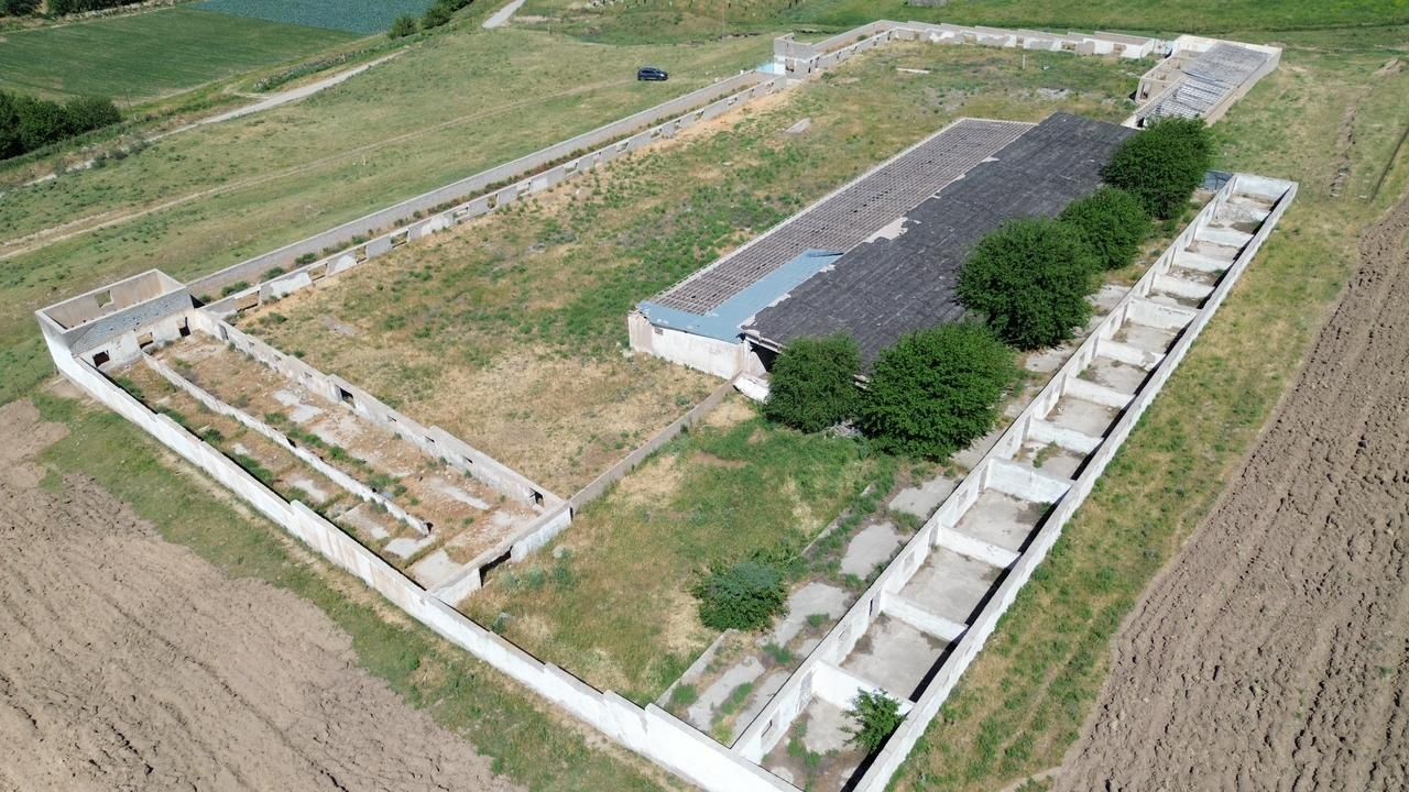 Продается кошара в с.Колкент, рядом с.Касымбек Датка.