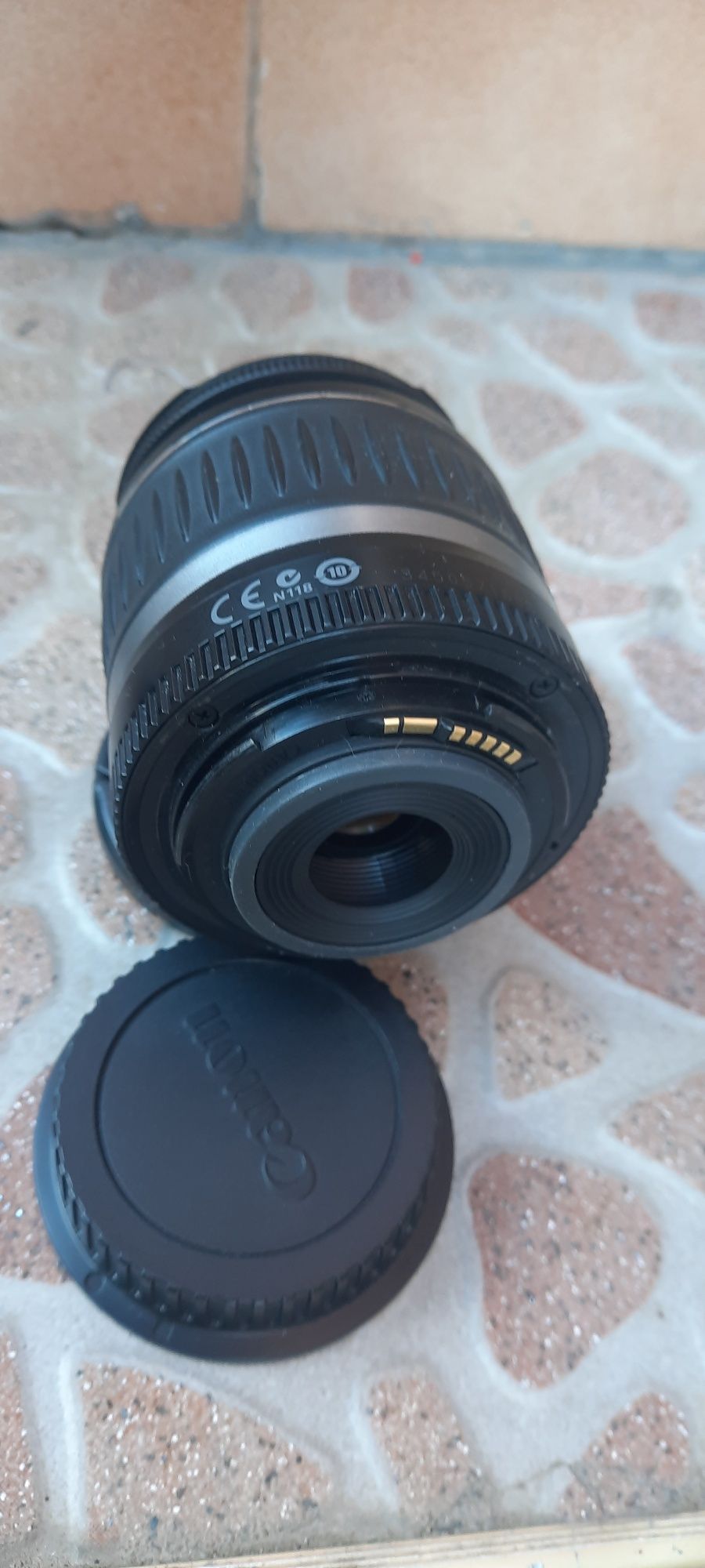 Фотообектив Canon AF-S 18-55 Нов Модел с  Стабилизатор на Образа