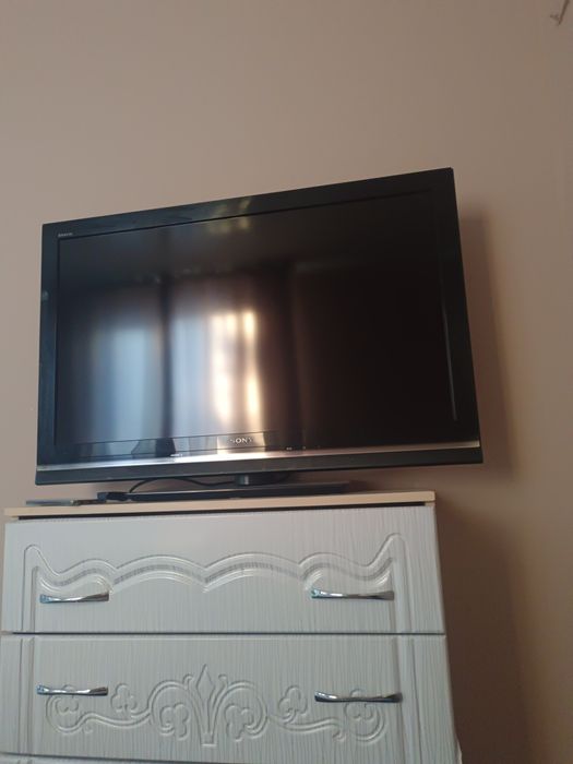 Продам телевизор