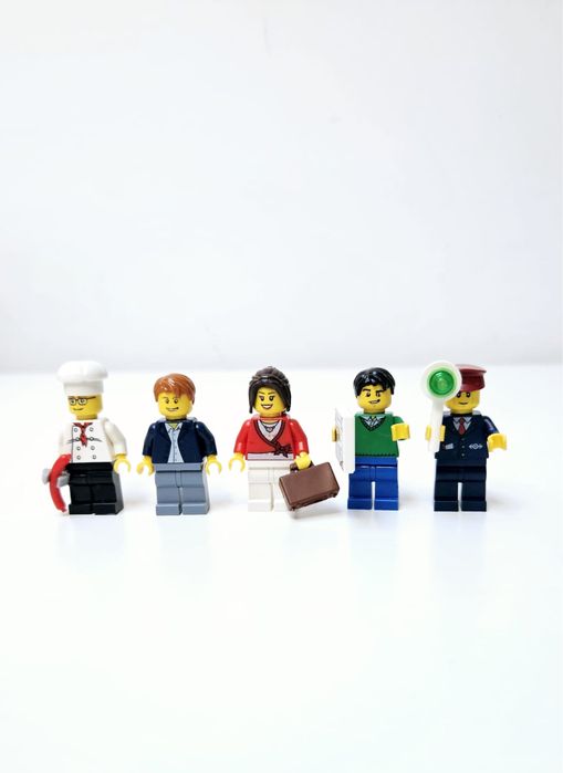 Lego City -  60050 Train Station (2014)