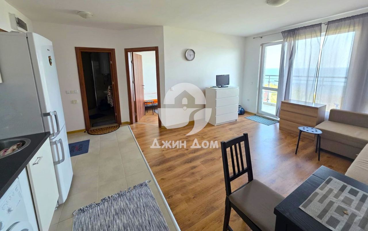 Продава се Двустаен апартамент в Бяла - 65 кв.м за 1000 €/кв.м - Снимка #3