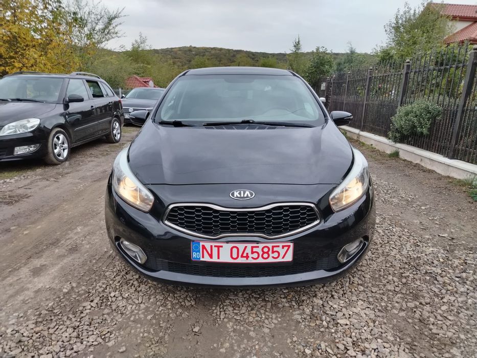 ** Kia ceed 2013 1.6 diesel distribuție lanț **