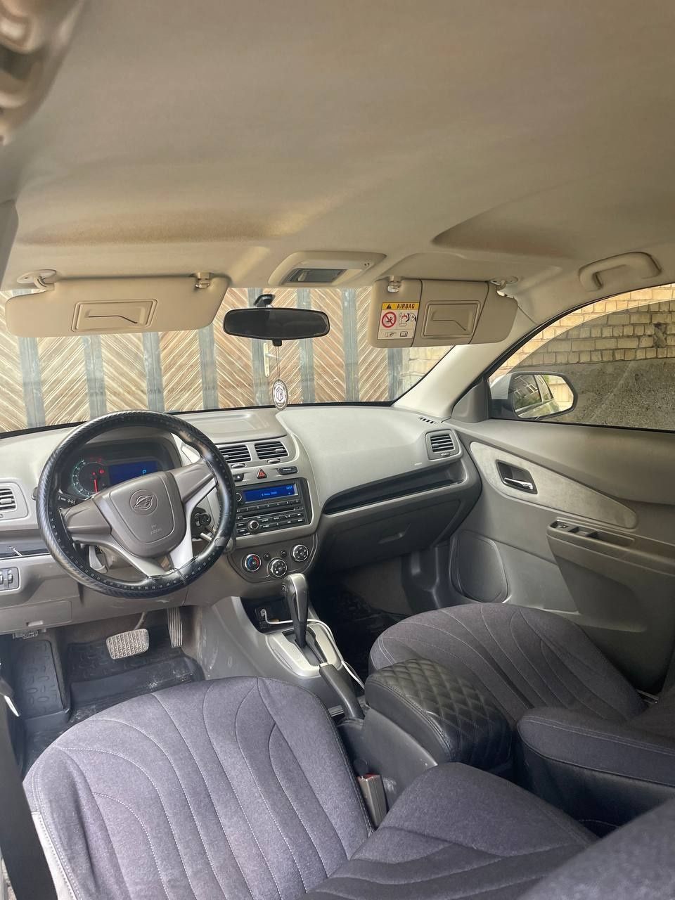 OQ COBALT RAVON 2019yil 118000 probeg Avtomat full 4-pazitsiya