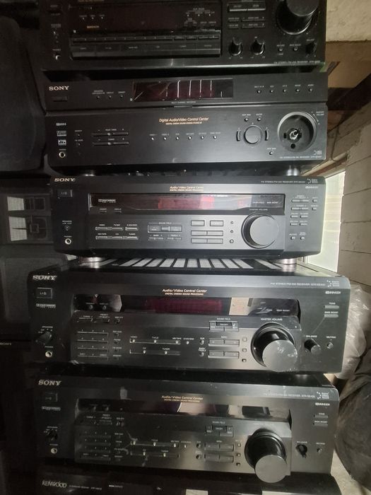 Stați amplificate cu tunere etc.model Sony,Kenwood,,jvc