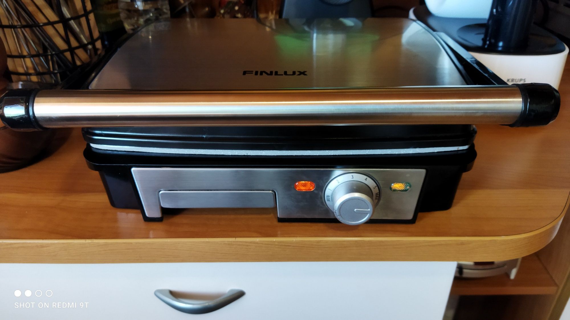 Контактен грил Finlux