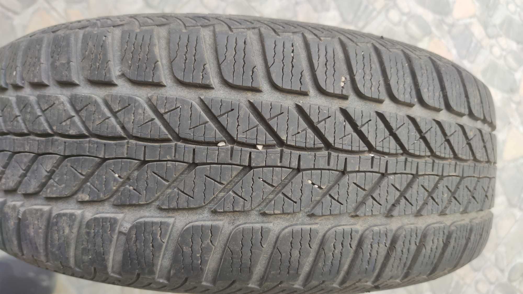 Автомобилна гума FULDA - зимна 205/60 R16