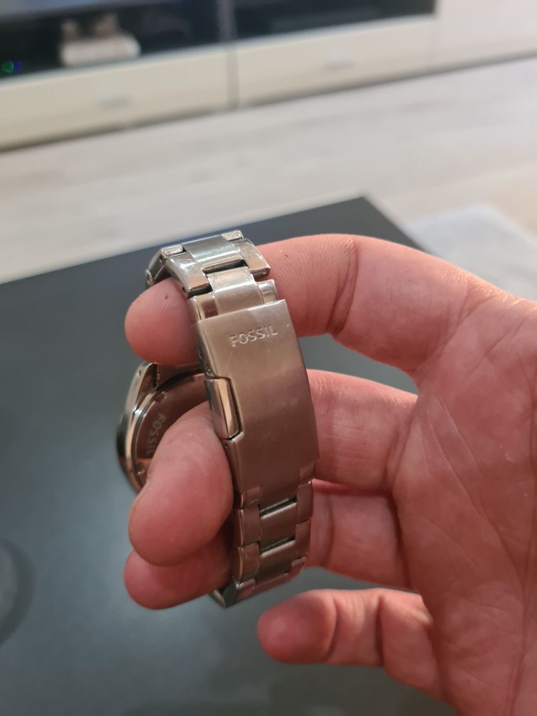 Fossil Decker ES2681P.