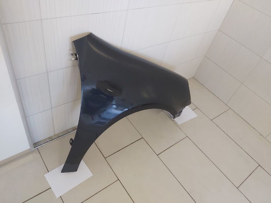 Aripa Fata Dreapta VW Golf 5/V 2004-2008 (LC5F (Albastru))