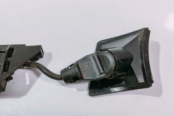 Senzor alarma 4B0951177 Audi A6 4B/C5 seria