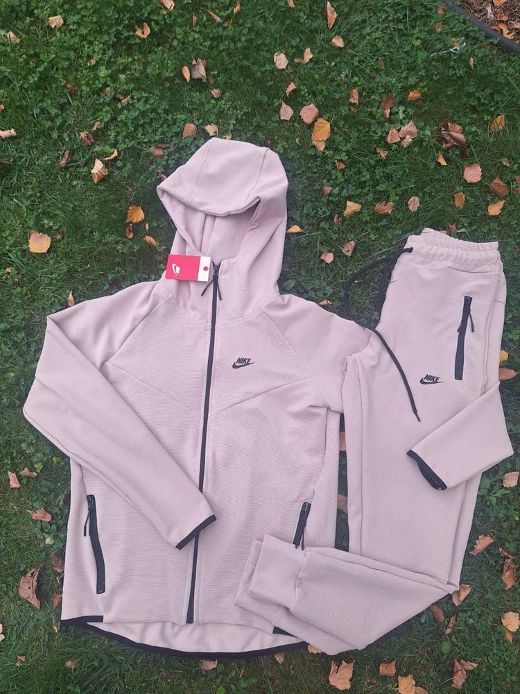 Дамски екипи nike/ нике
