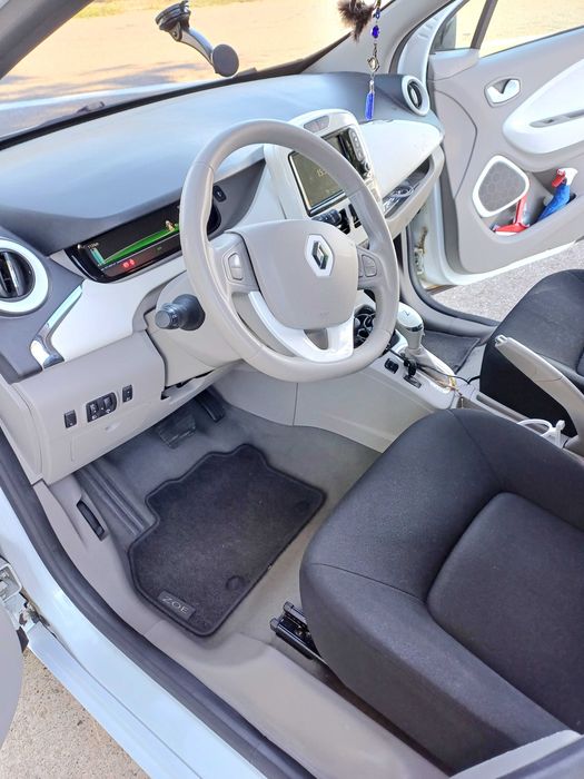 RENAULT ZOE, 2015, 36700 km, impecabil