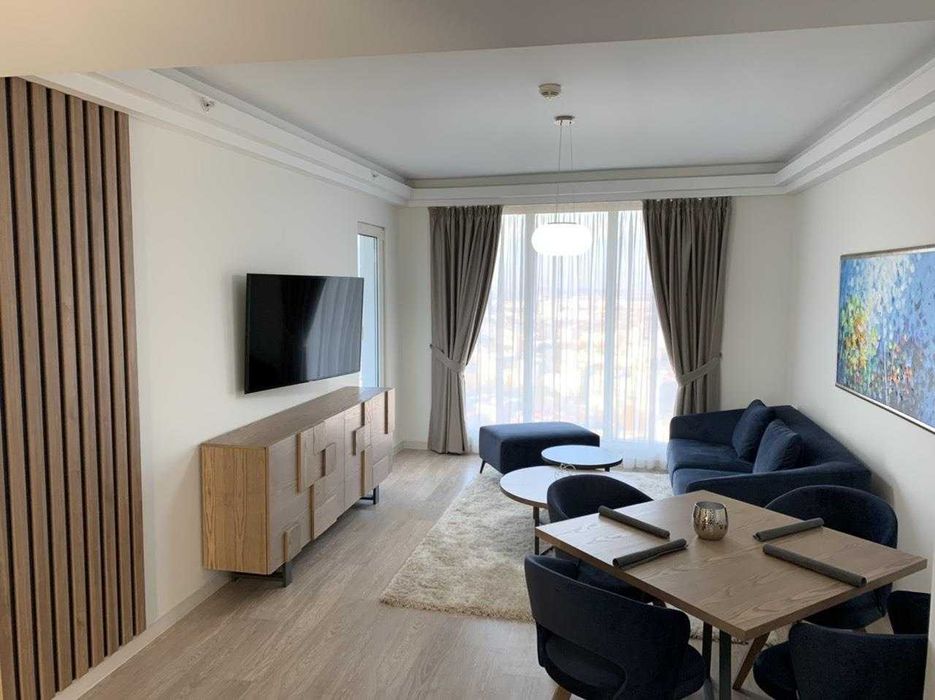 Дава се под наем Двустаен апартамент в Бургас, Изгрев - 57 кв.м за 255 € - Снимка #1