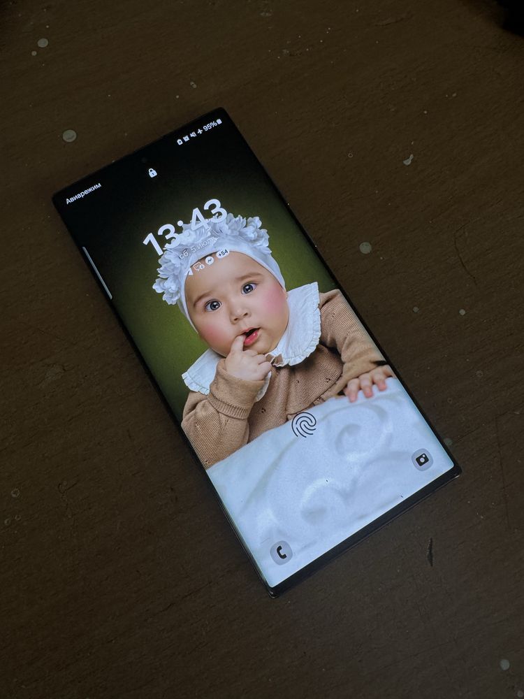 Продам Samsung Galaxy S22 Ultra