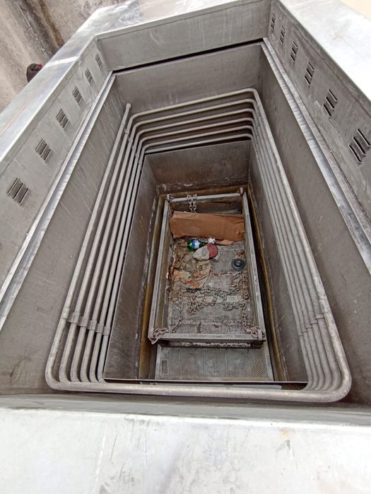 Aparat degresant piese metalice