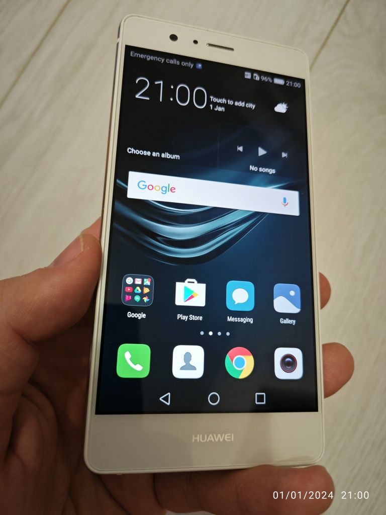 Vand Huawei P9 lite alb, stare excelenta