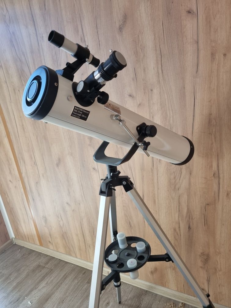 Продам телескоп 76700 telescope