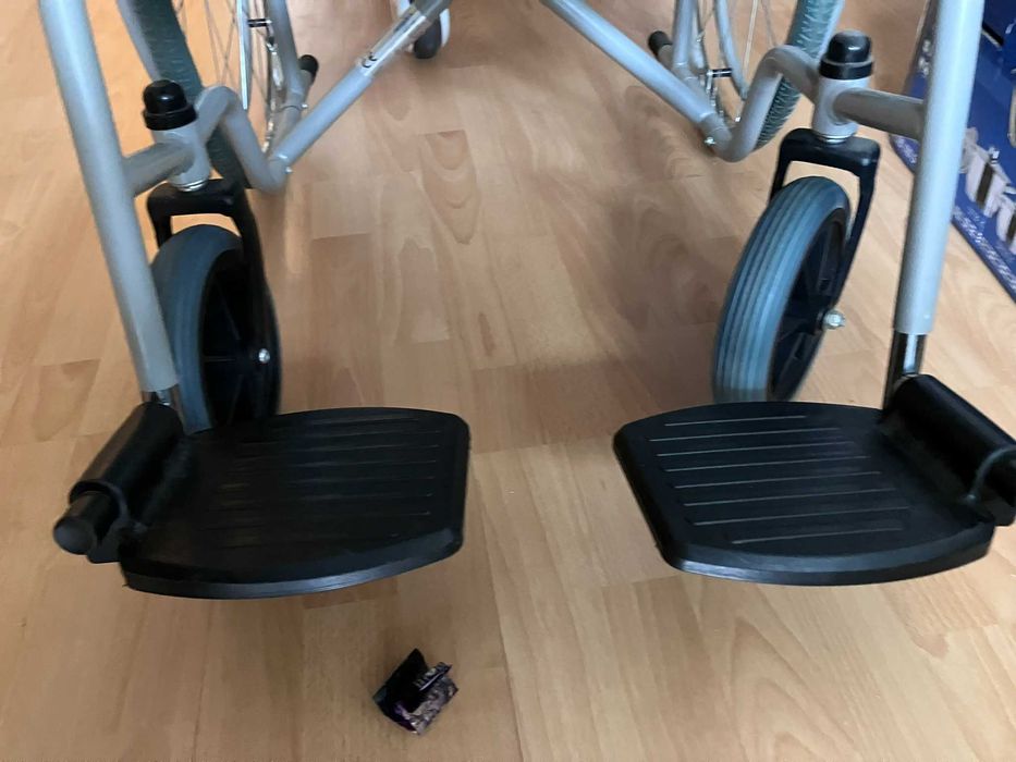 Инвалидна количка