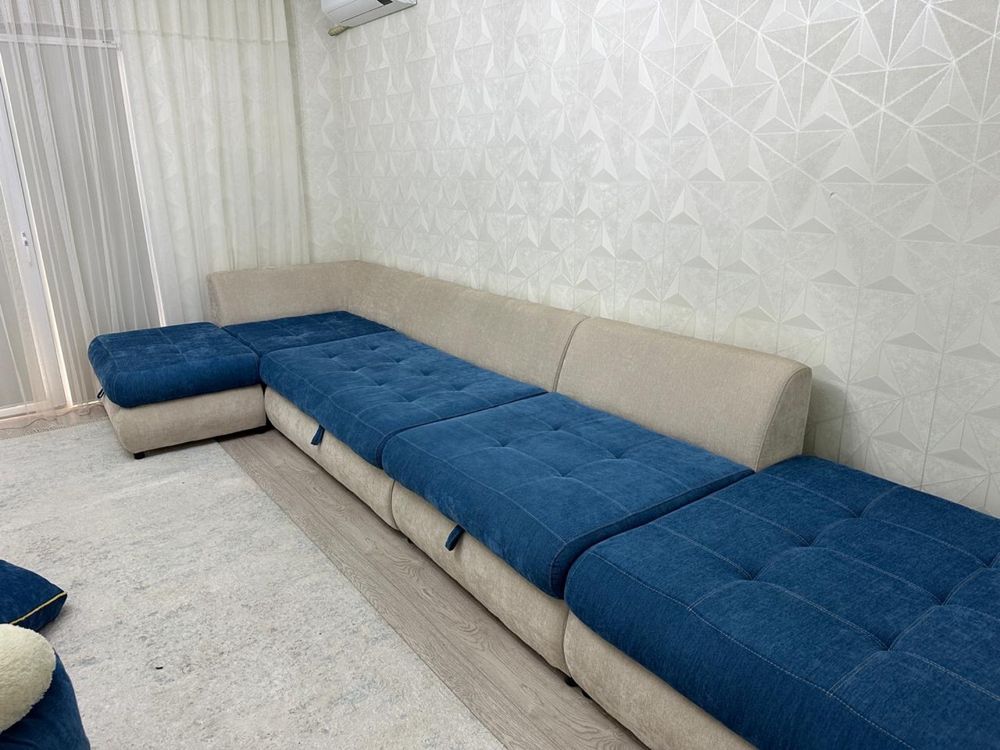 Продается мягкая мебель(диван) для гостиной