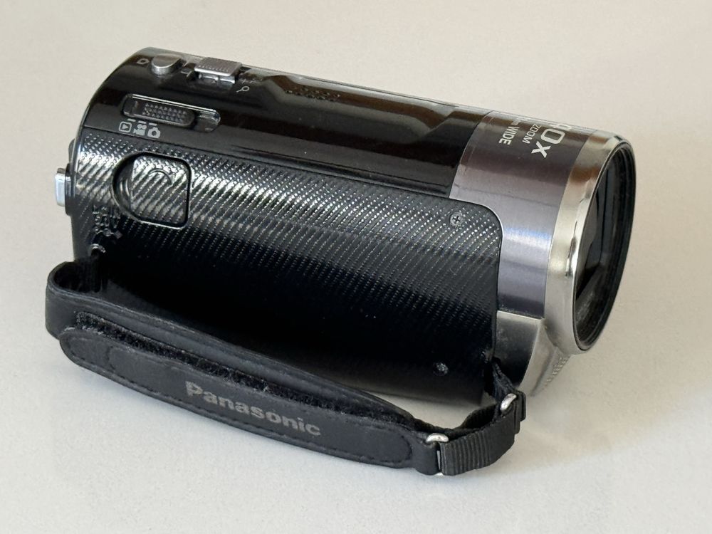 Камера Panasonic HDC-SD90