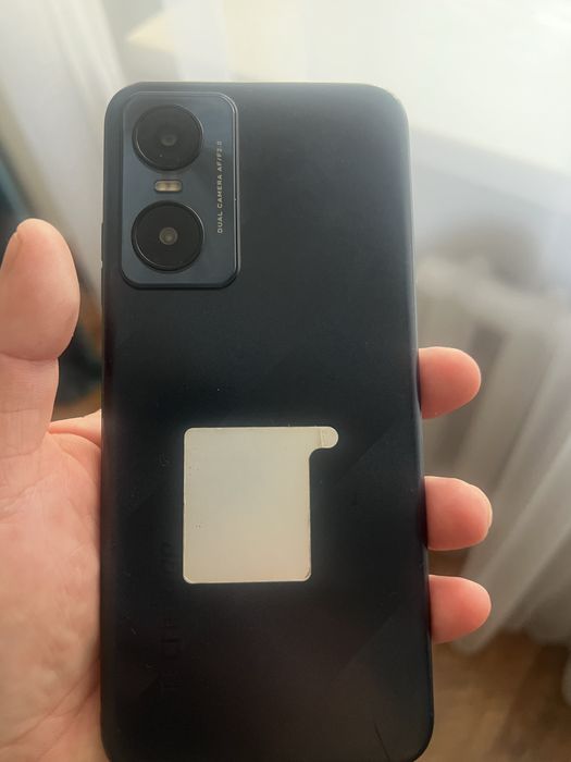 Смартфон TEHNO POP