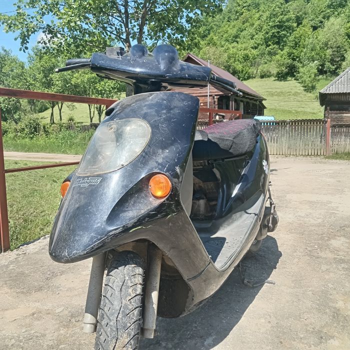 Vând scuter malaguti f10