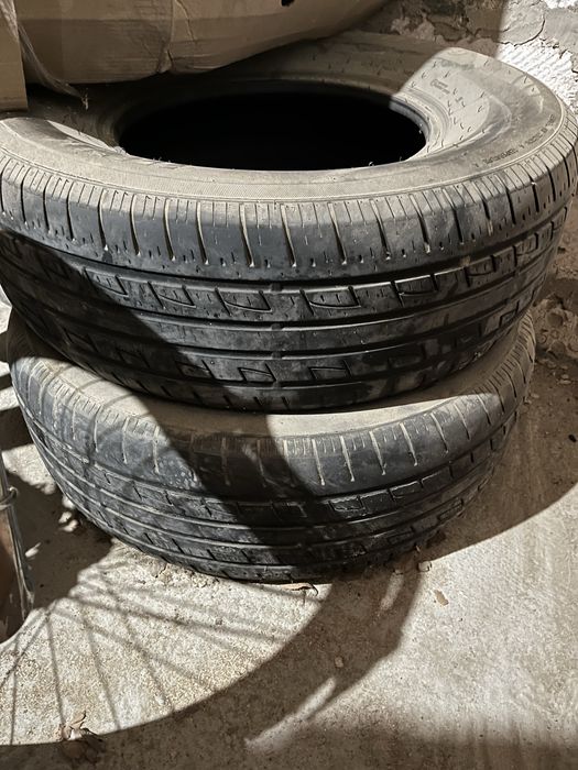 Продам шины 2 шт