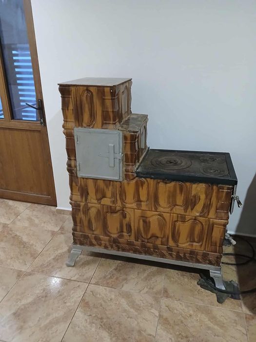 Soba pe lemne in stare buna