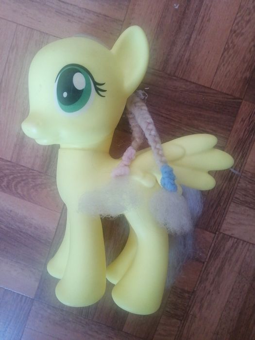 Сумочки, игрушки