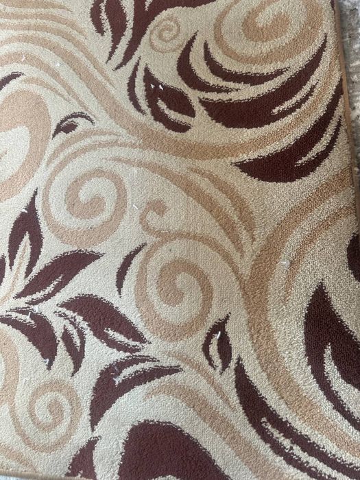 Гилам сотаман 2 та