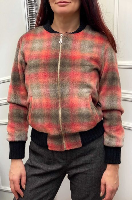 AVIN ново лимитирано вълнено яке бомбър размер S