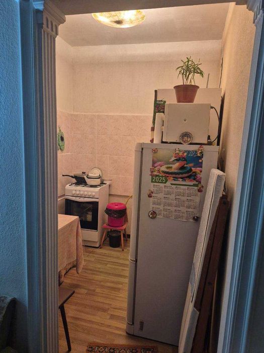 Чиланзар 11 квартал 1/4/4 не торец,балкон 1,5х3 ,квартира чистая