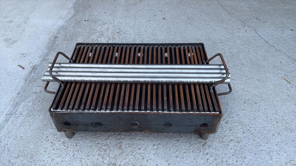Gratar 50cm X 36cm