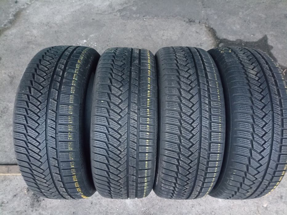 4 anvelope de iarna ca si noi Continental 235/50 R19 dot 3719