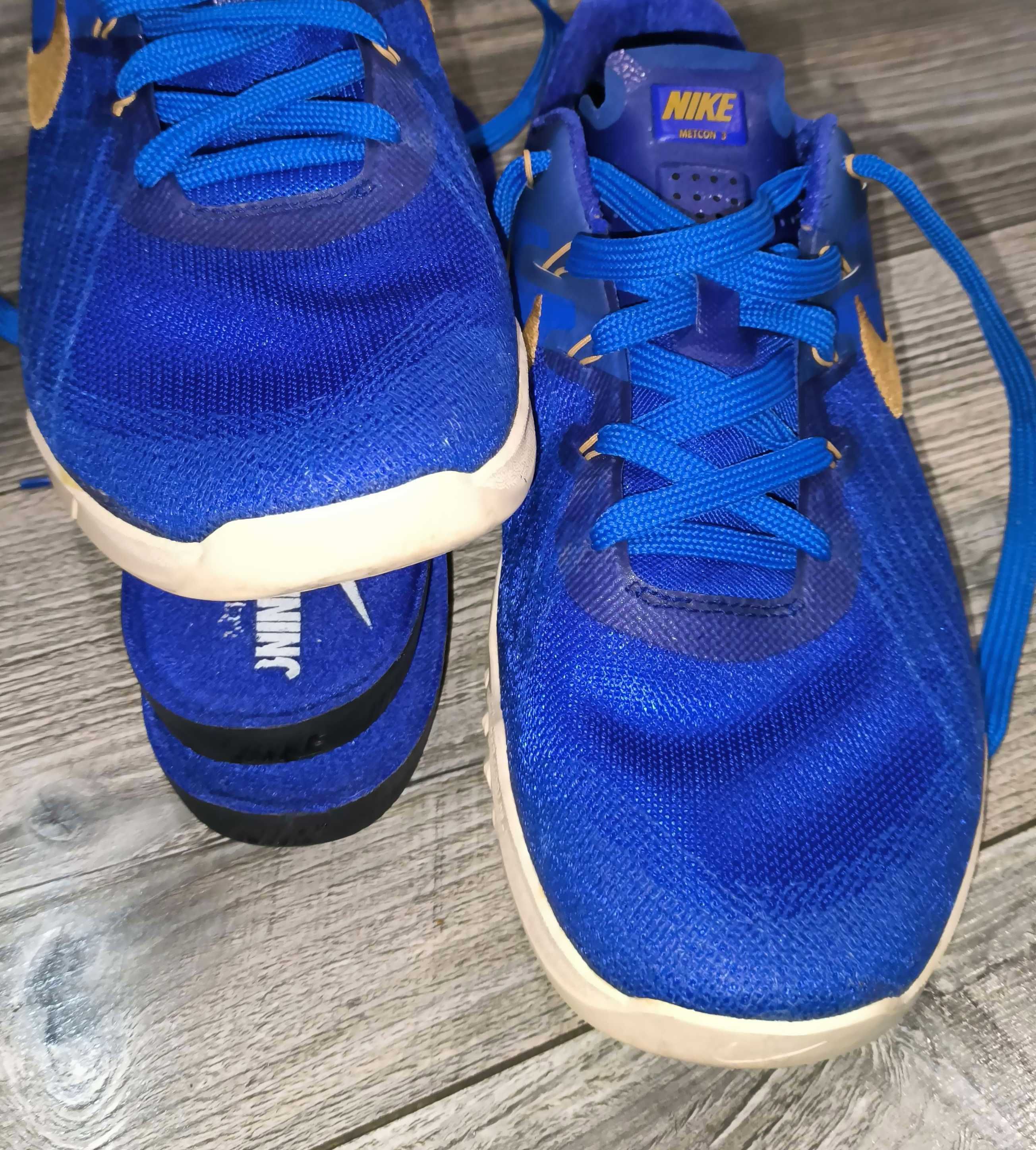 Продавам Nike Metcon 3 Royal Reign номер 47